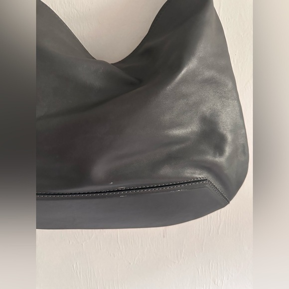 IACUCCI Leather Shoulder Bag Patchwork in Gray - Picture 4 of 13